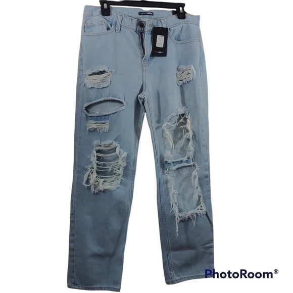 Fashion Nova Denim - Fashion Nova "Leave You In The Dust Boyfriend Jeans" Light BlueWash Distressed 9